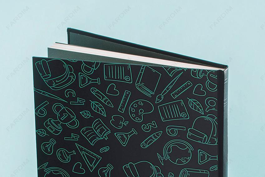 موکاپ کتاب